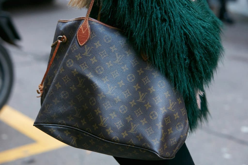 Louis Vuitton price list 2015 in Japan