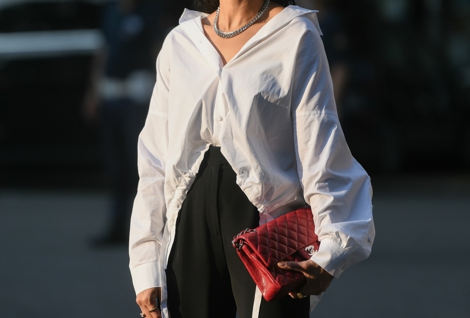 Chanel Bag Classic: Classic Flap Pricing Guide (Updated) 1 Read more about the article Chanel Bag Classic: Classic Flap Pricing Guide (Updated)