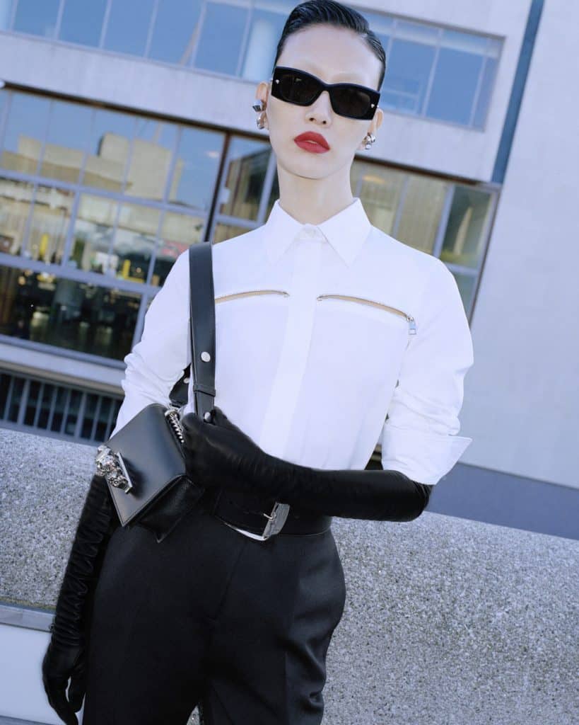 Alexander McQueen's Iconic Handbag Just Became More Badass PF23 4 1439 11A 0446 R31