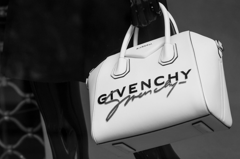 16 Best Designer Bags That Are Always On Trend According to Bagover Editors 6 givenchy antigona white large