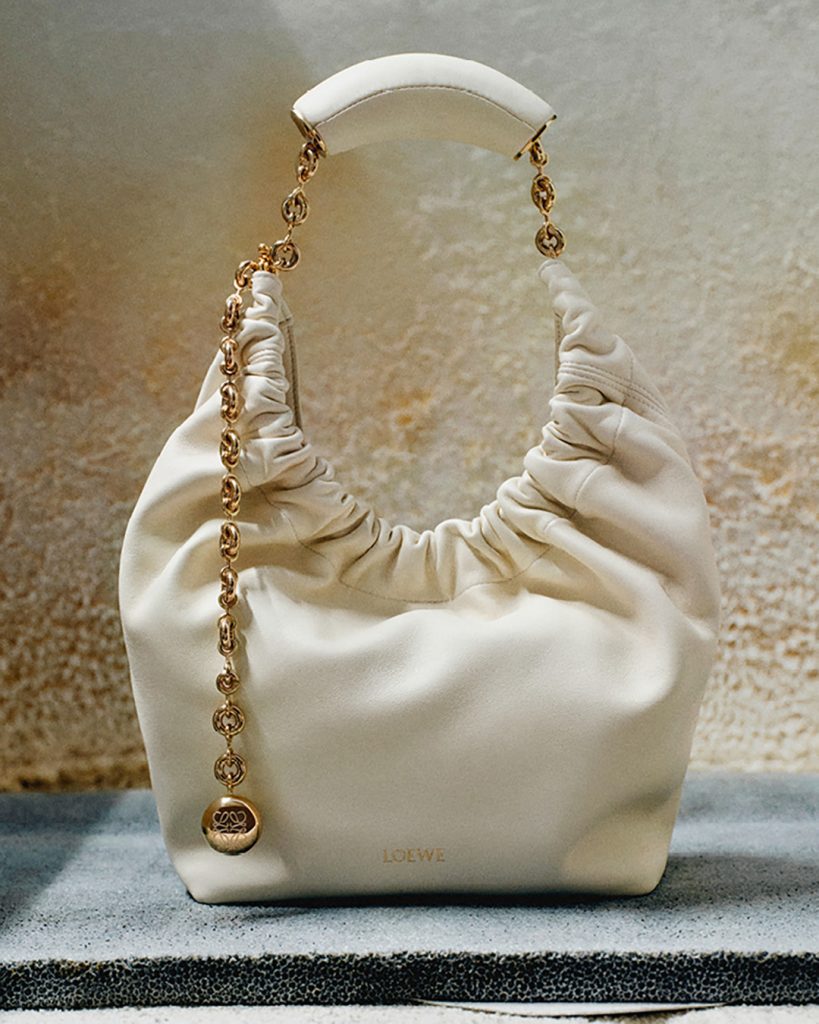 LOEWE Squeeze Bag will Easily Squeeze its Way Onto Your Handbag Wishlist 10 LOEWE FW23 MAKING OF SQUEEZE BAG RGB CROPPED 4x5 16